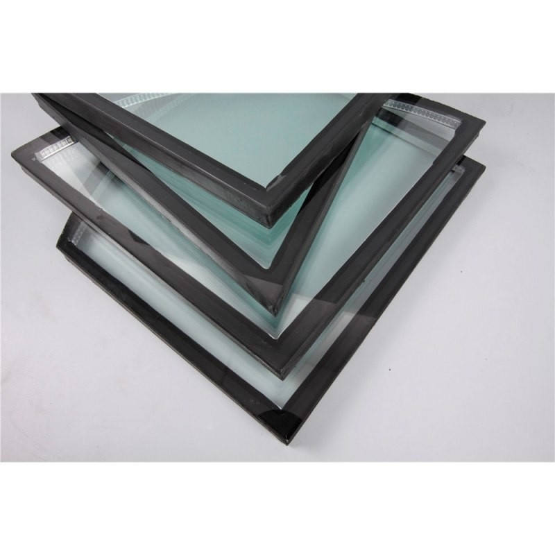 GB15763.2-2005 Panneaux de verre isolant physiquement trempés pour un toit unique à Qingdao