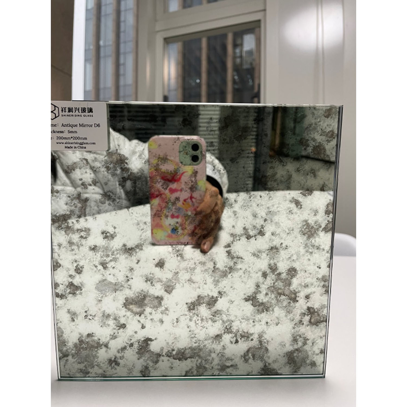 Carreaux de verre miroir antique personnalisés de 2 mm à 10 mm pour la décoration murale de différentes tailles